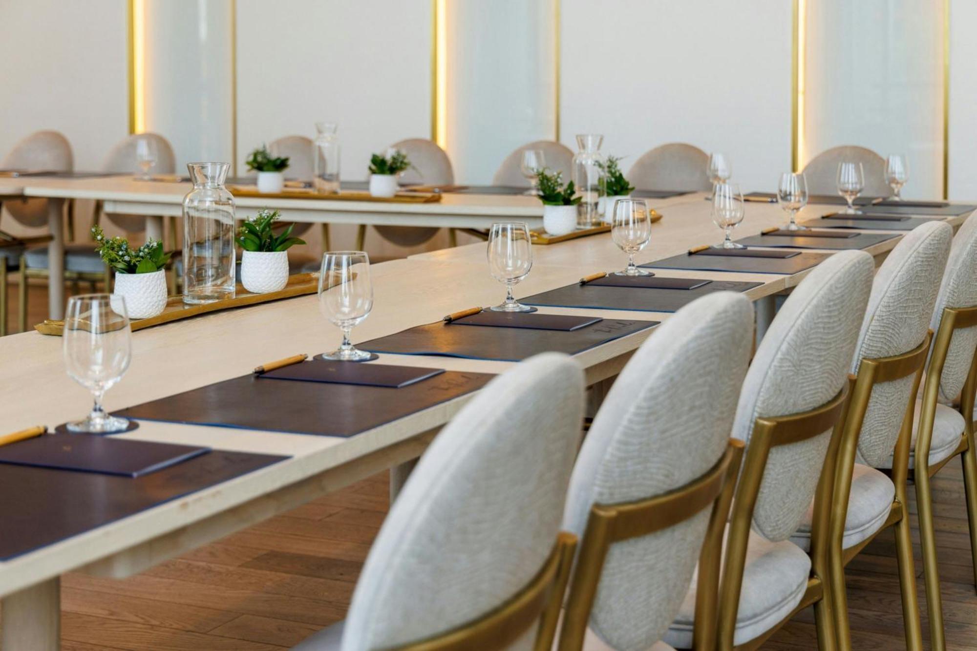 The Pearle Hotel & Spa, Autograph Collection Бърлингтън Екстериор снимка